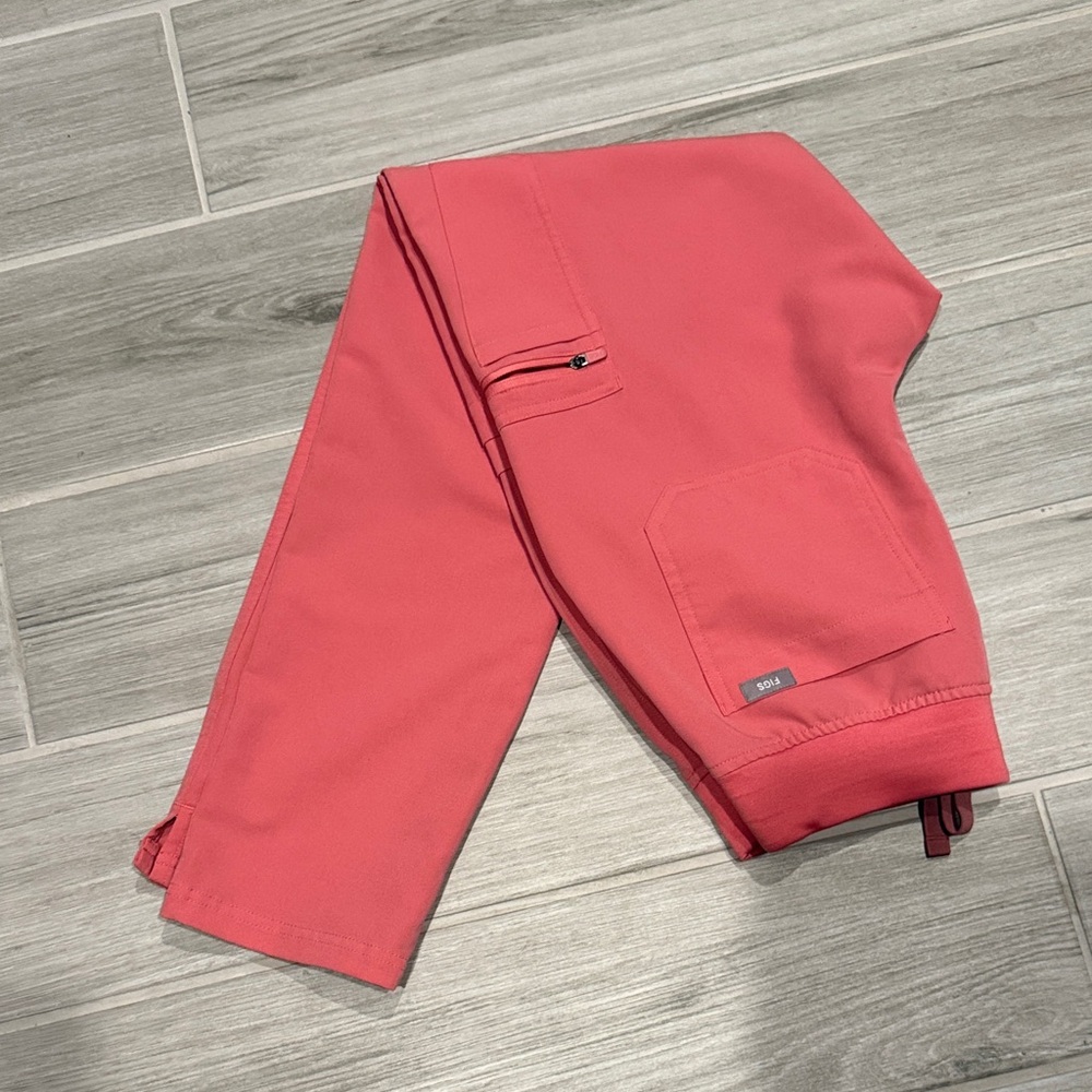 Figs scrub pants